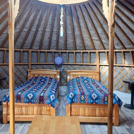 Apache Eco Camp, Terelj Nationalpark Mongolia Hotel Bayan Bulagiin Hural Exterior photo