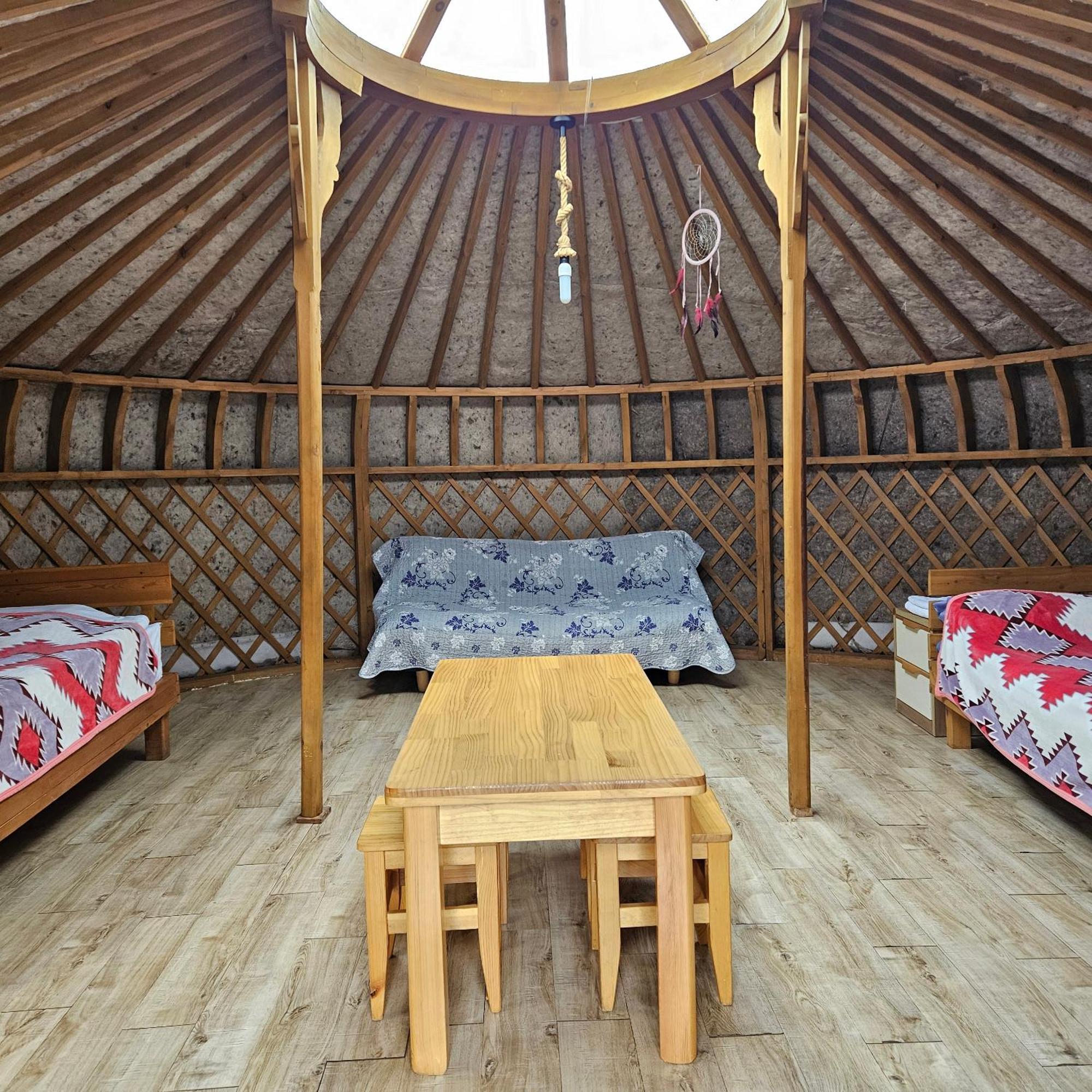 Apache Eco Camp, Terelj Nationalpark Mongolia Hotel Bayan Bulagiin Hural Exterior photo